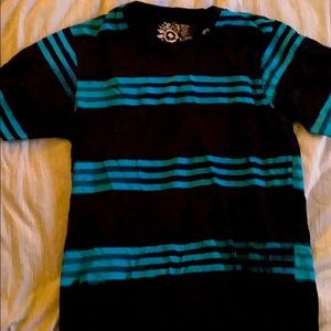 LRG v neck tee shirt